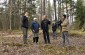 Julė K., born in 1926, with Yadad team near the execution site of 150 Jews from Salakas in the Sungardai forest. ©Cristian Monterroso/Yahad - In Unum